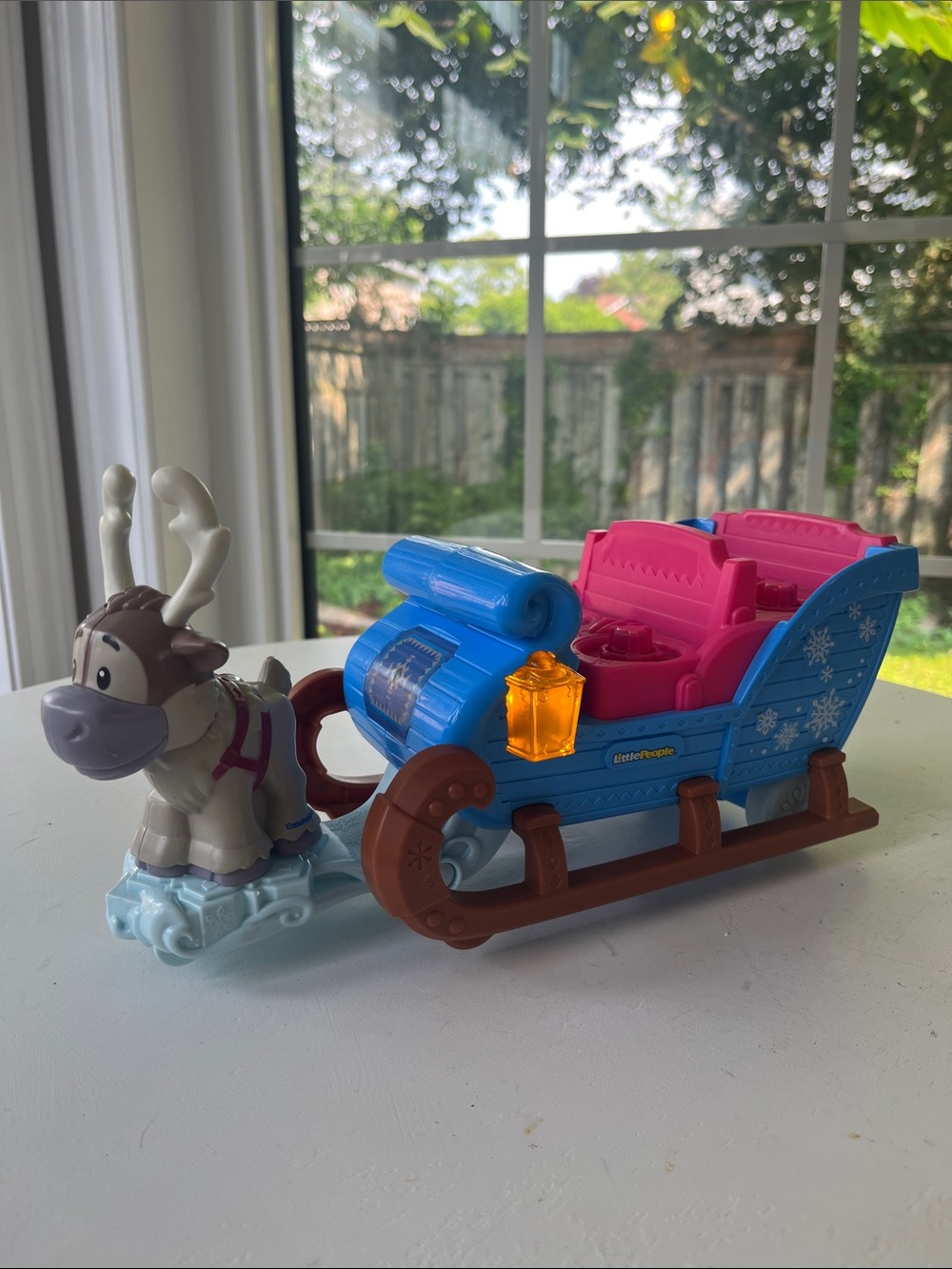 Little People Frozen Sled with Sven